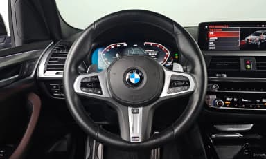X3 (G01)