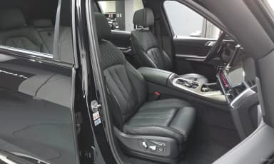 X7 (G07)