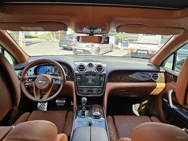 Bentayga