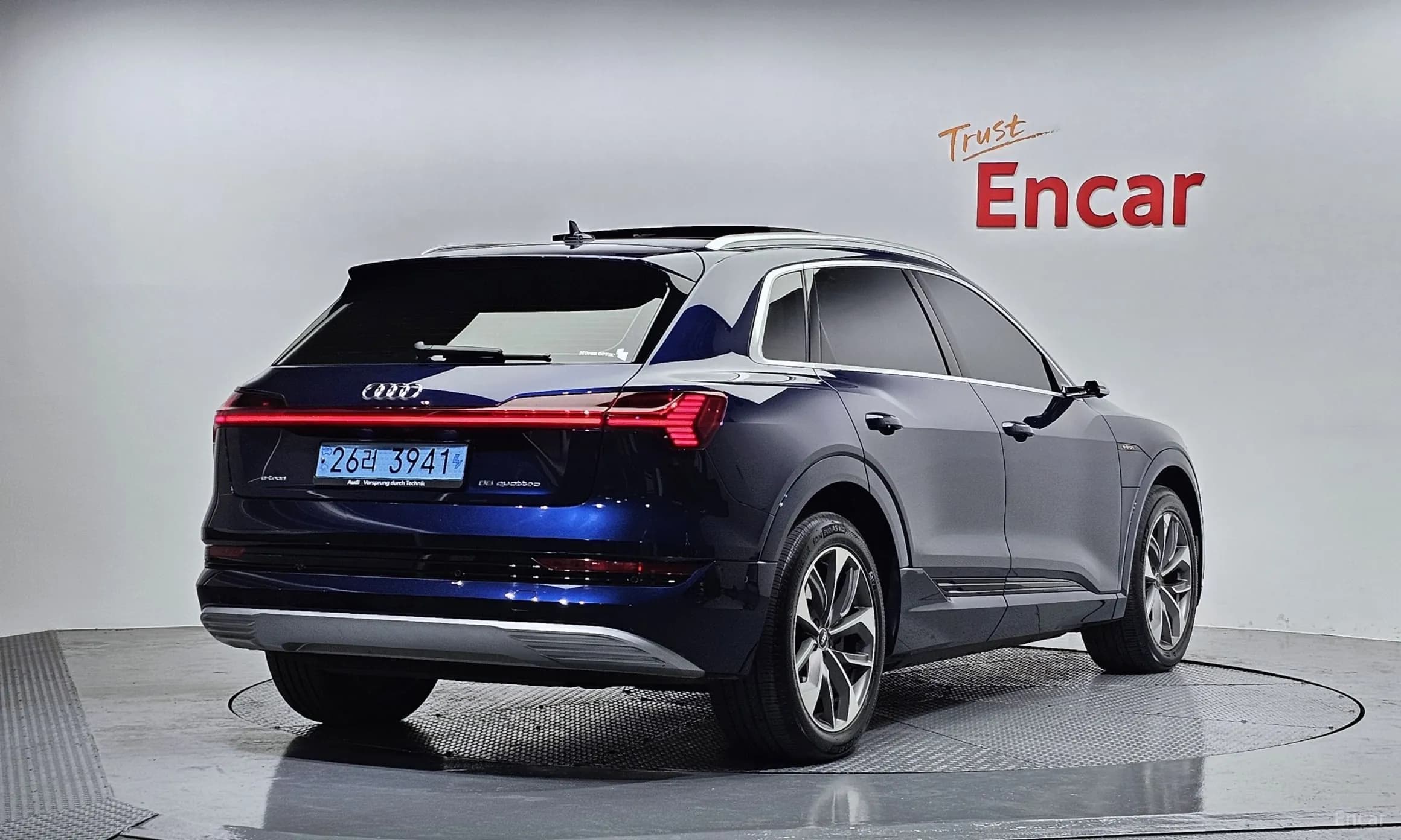 e-tron