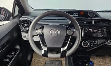 Prius C