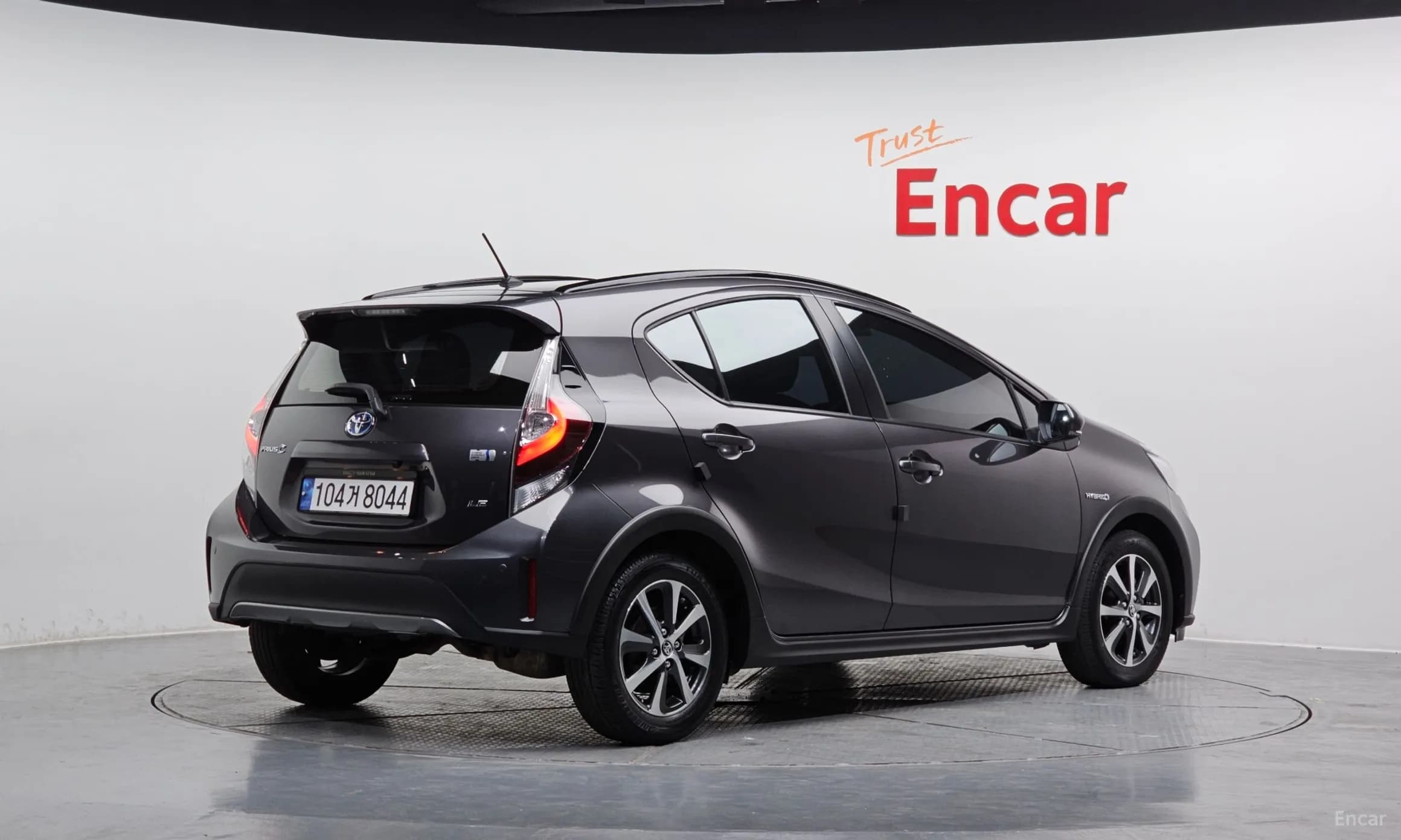 Prius C