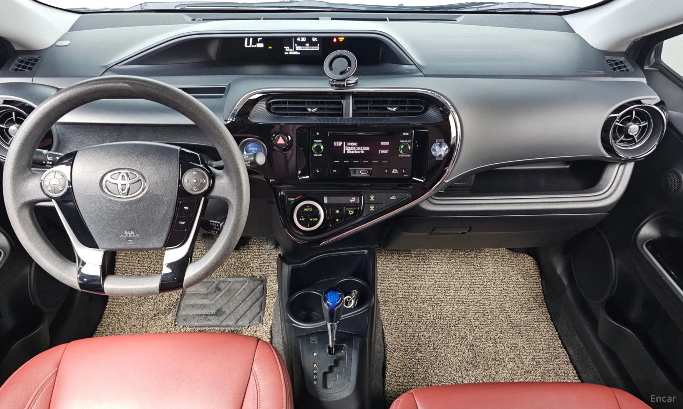 Prius C