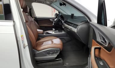 Q7 (4M)