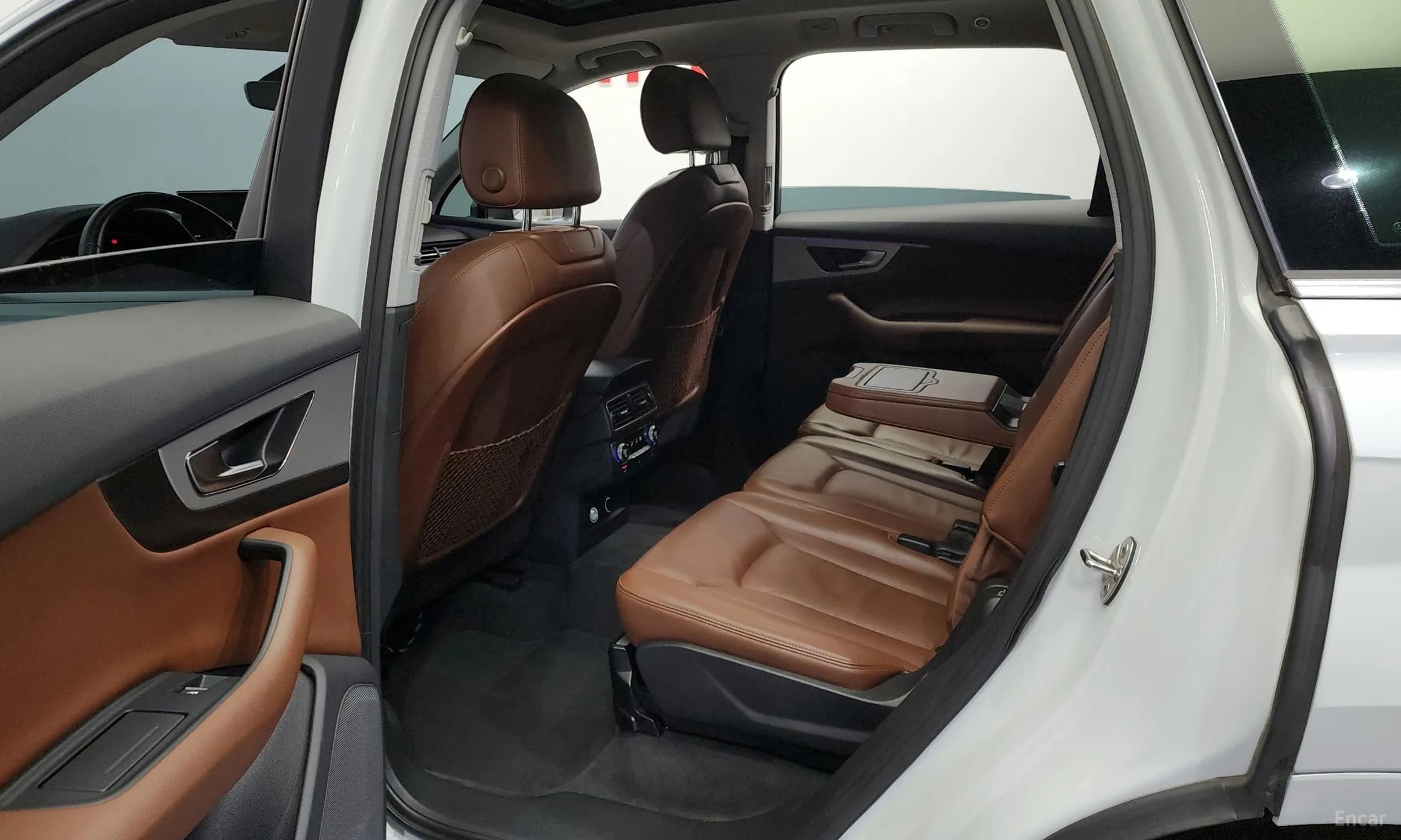 Q7 (4M)