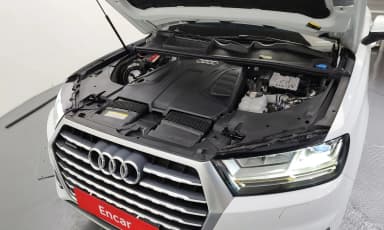 Q7 (4M)