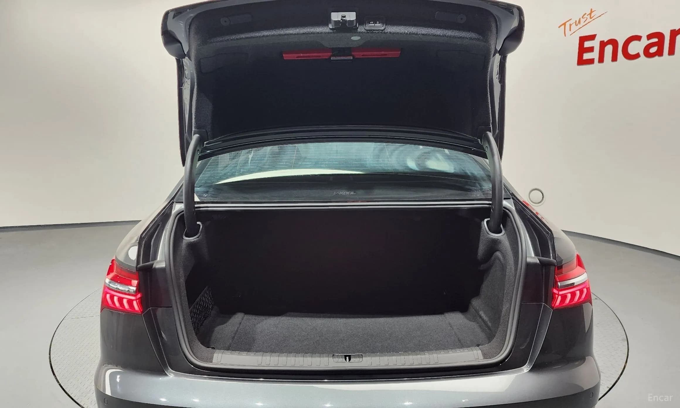 A6 (C8)