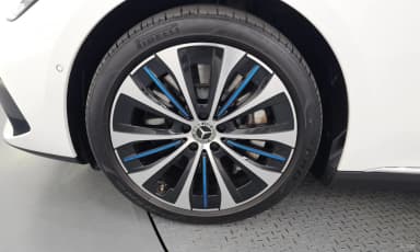 EQE V295