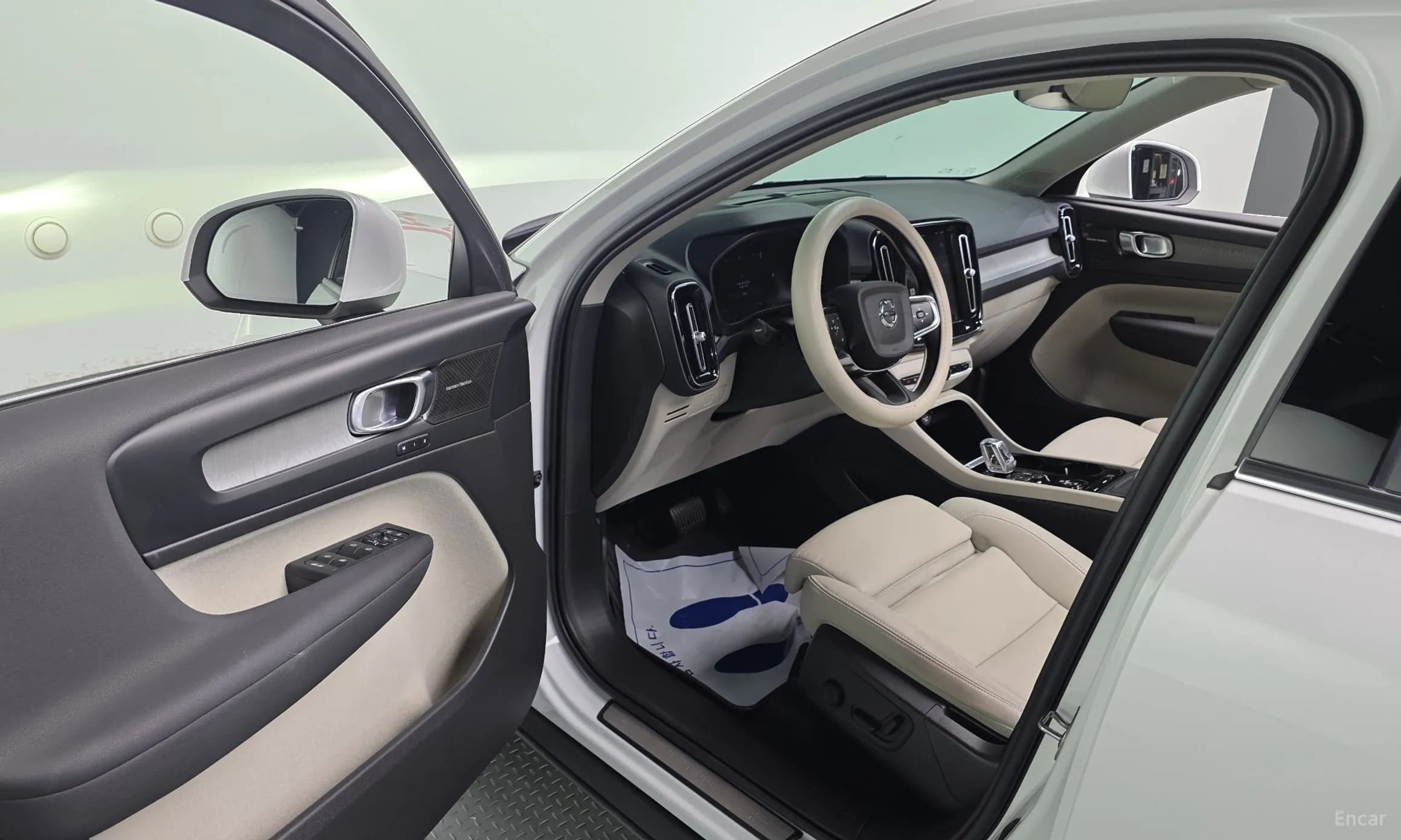 XC40