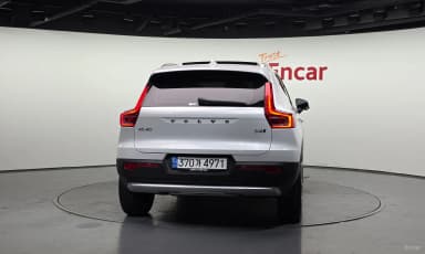 XC40