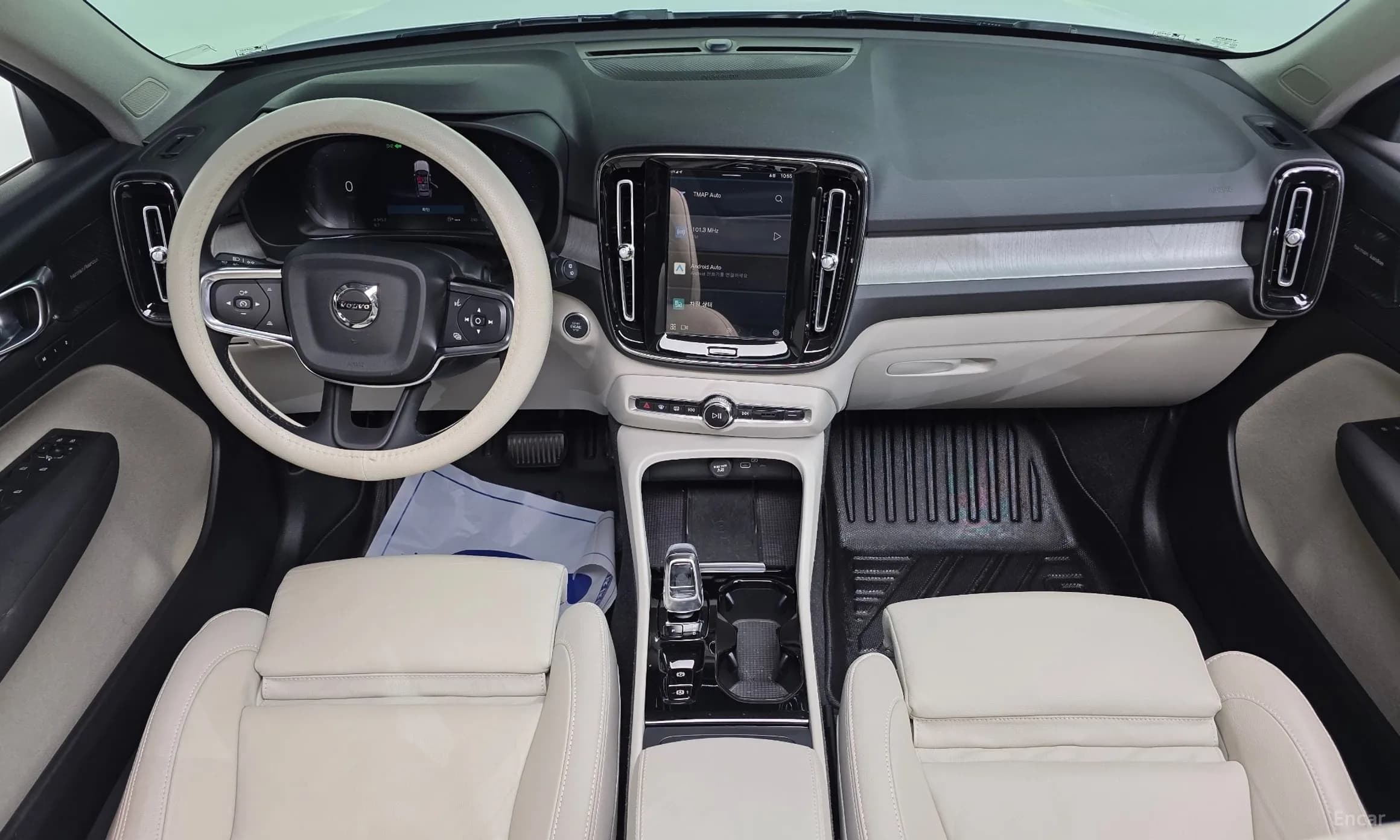 XC40