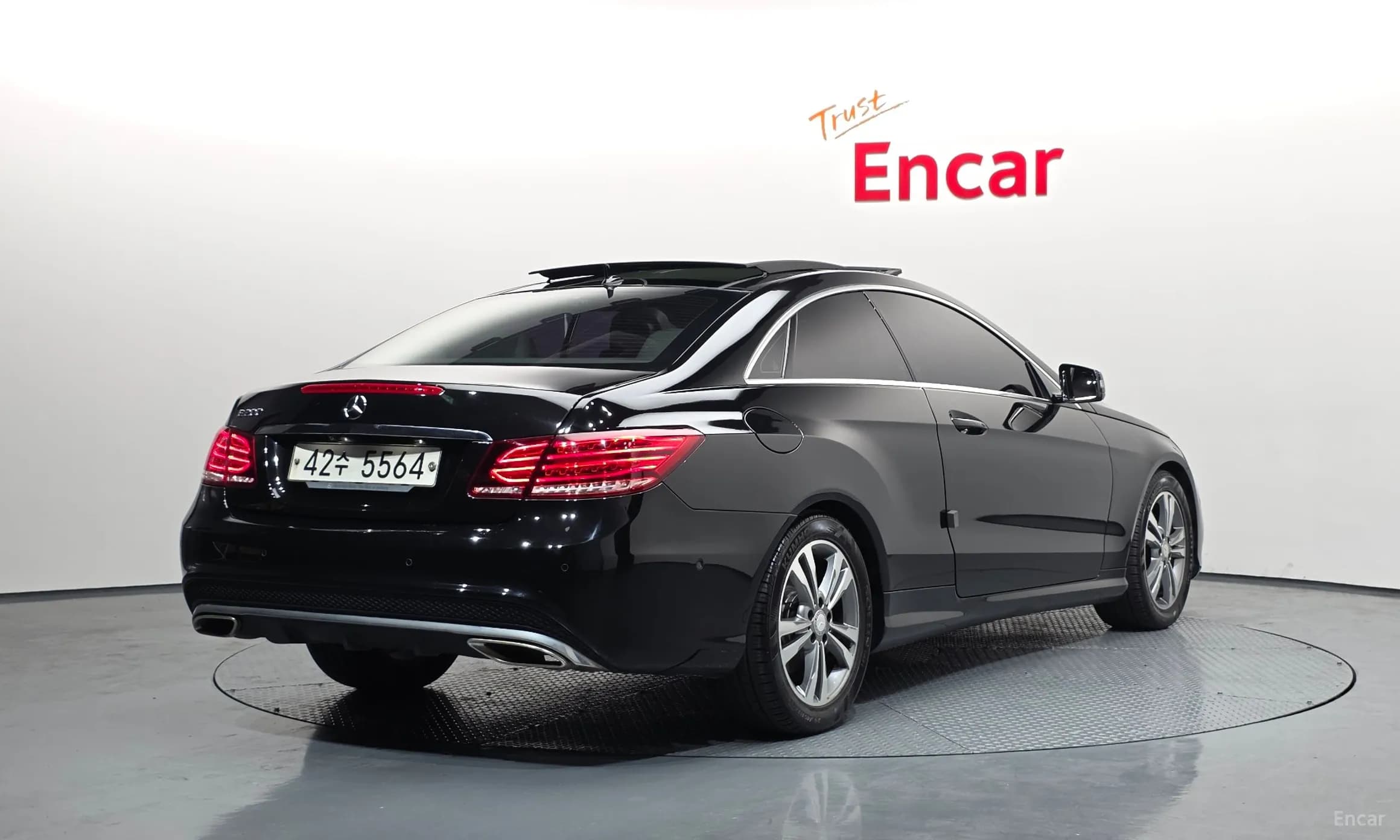E-Class W212