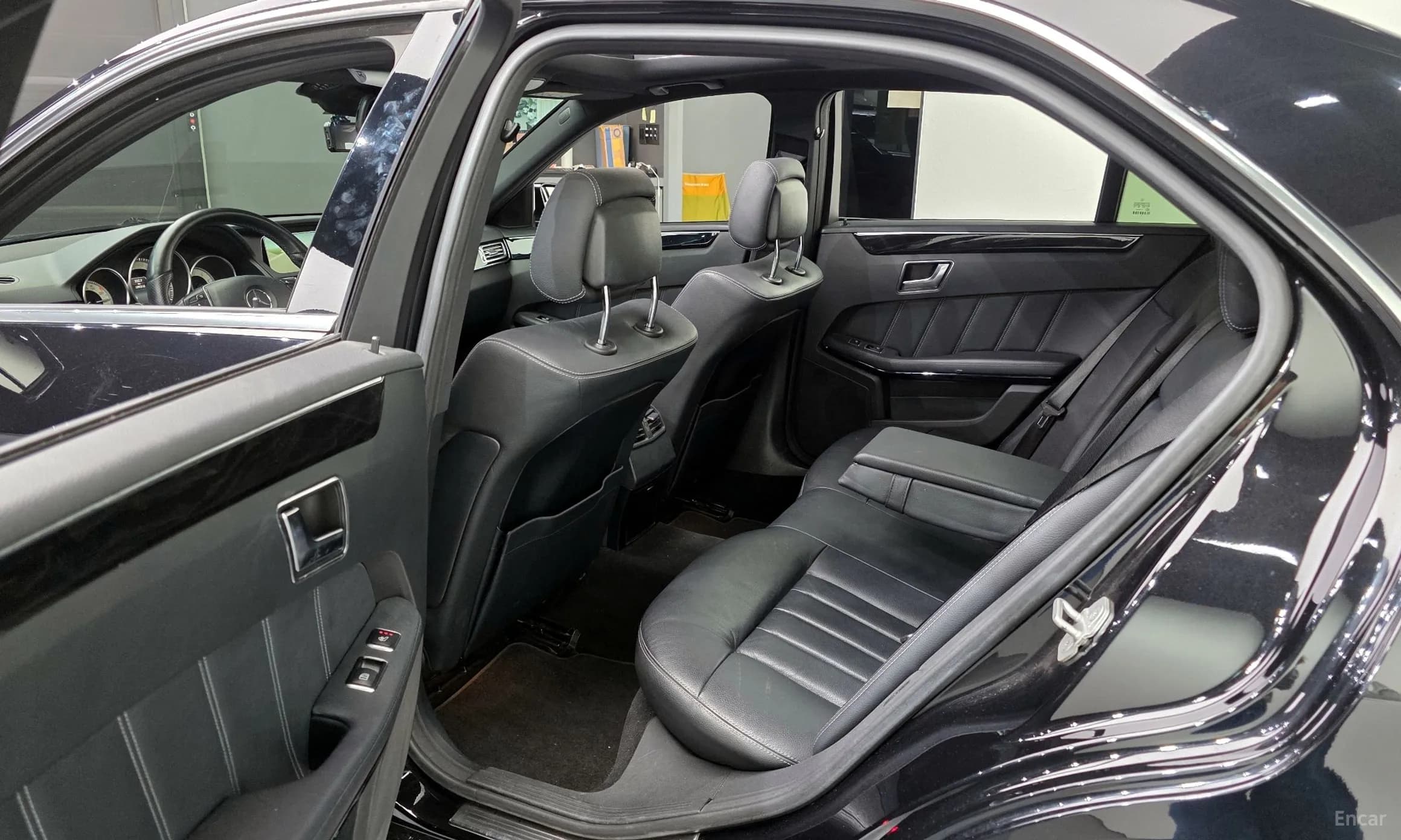E-Class W212