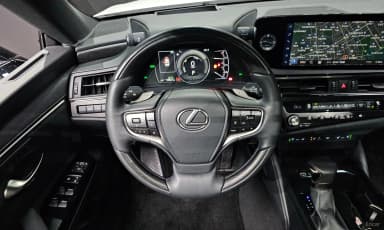 ES300h 7th Generation