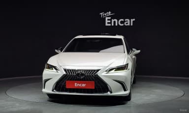 ES300h 7th Generation