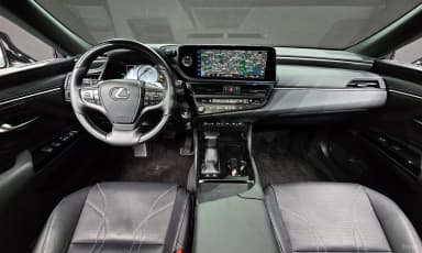 ES300h 7th Generation