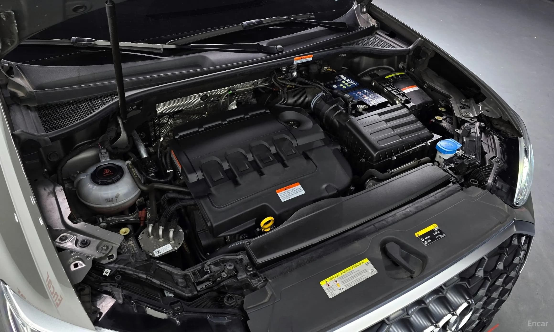 Q3 (F3)
