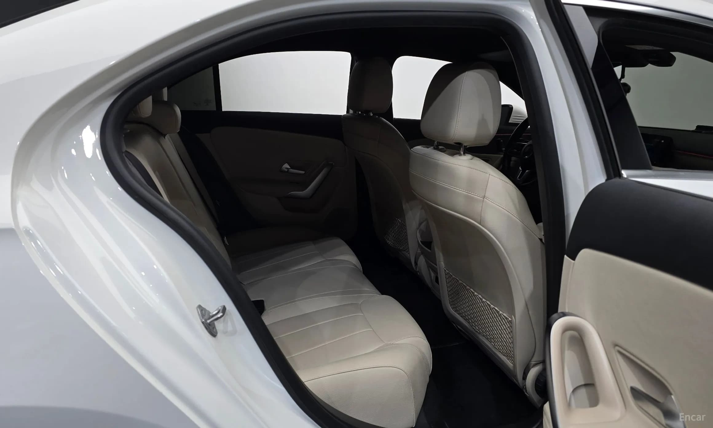 A-Class W177