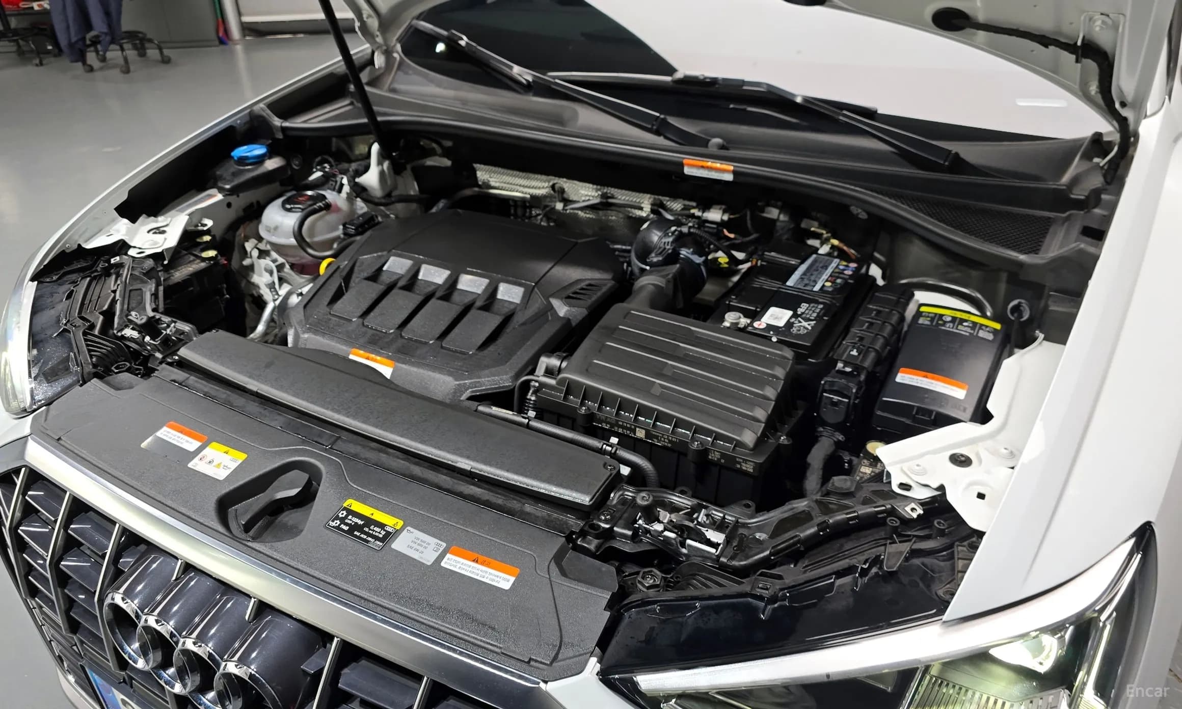 Q3 (F3)