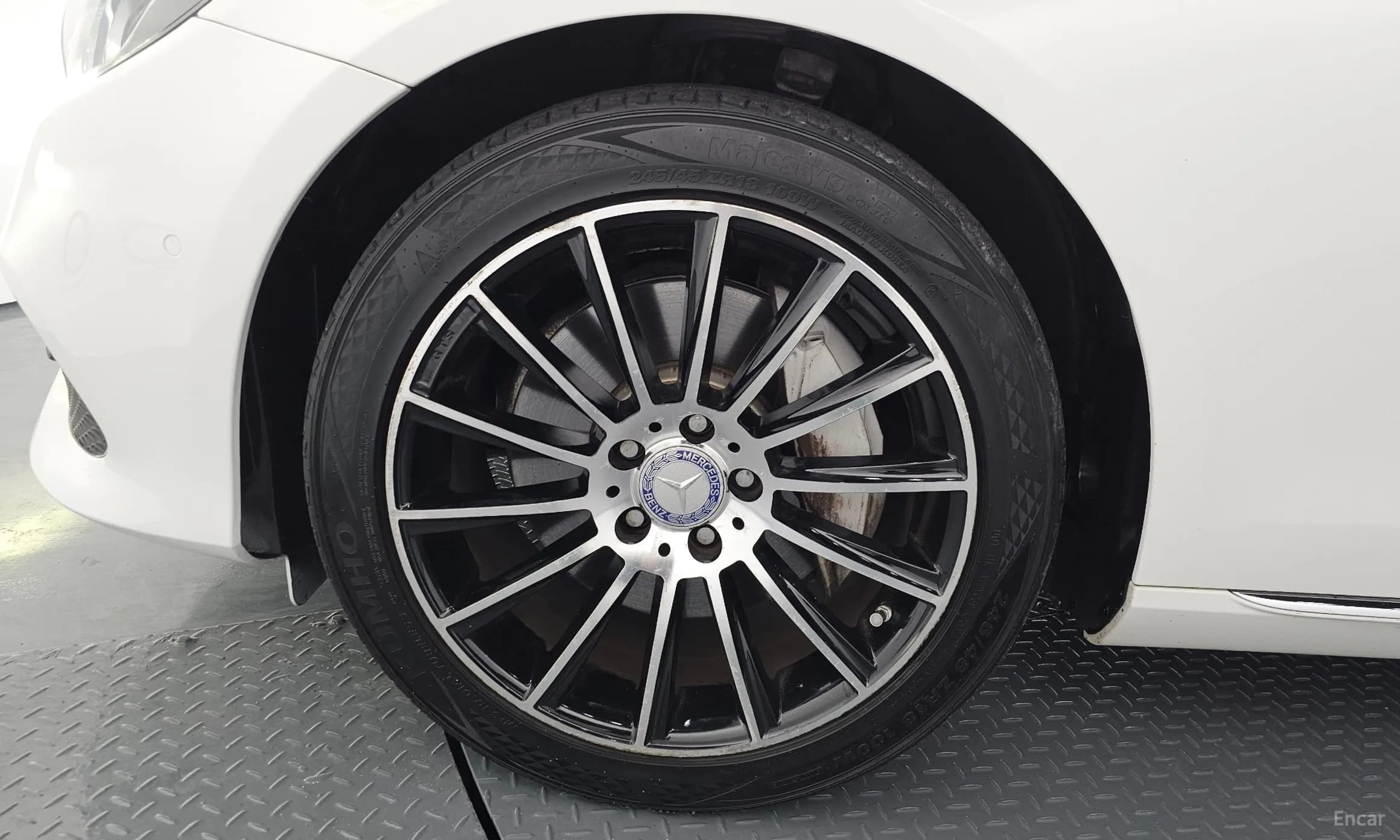 E-Class W213