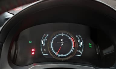 New IS200t