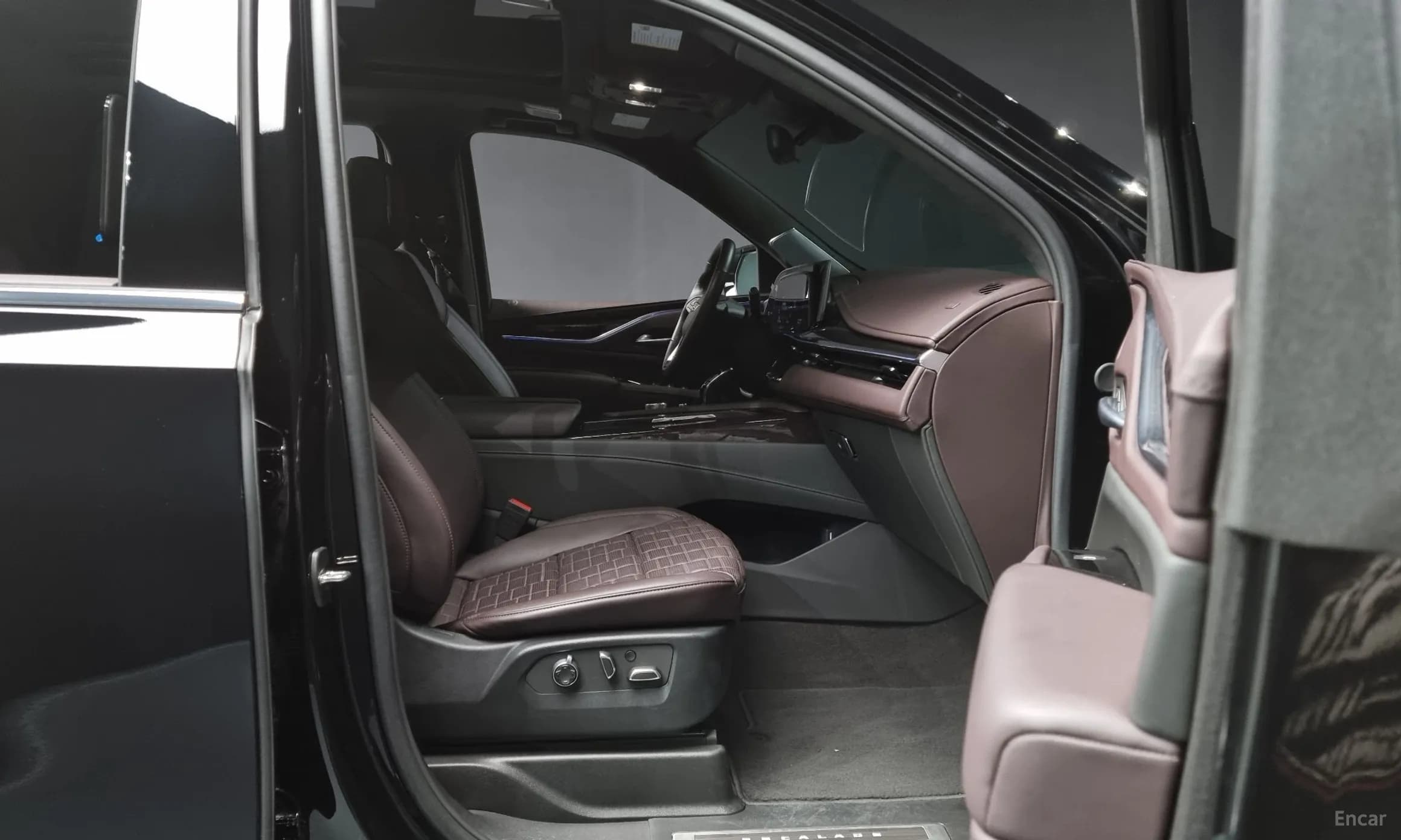 Escalade 5th Generation