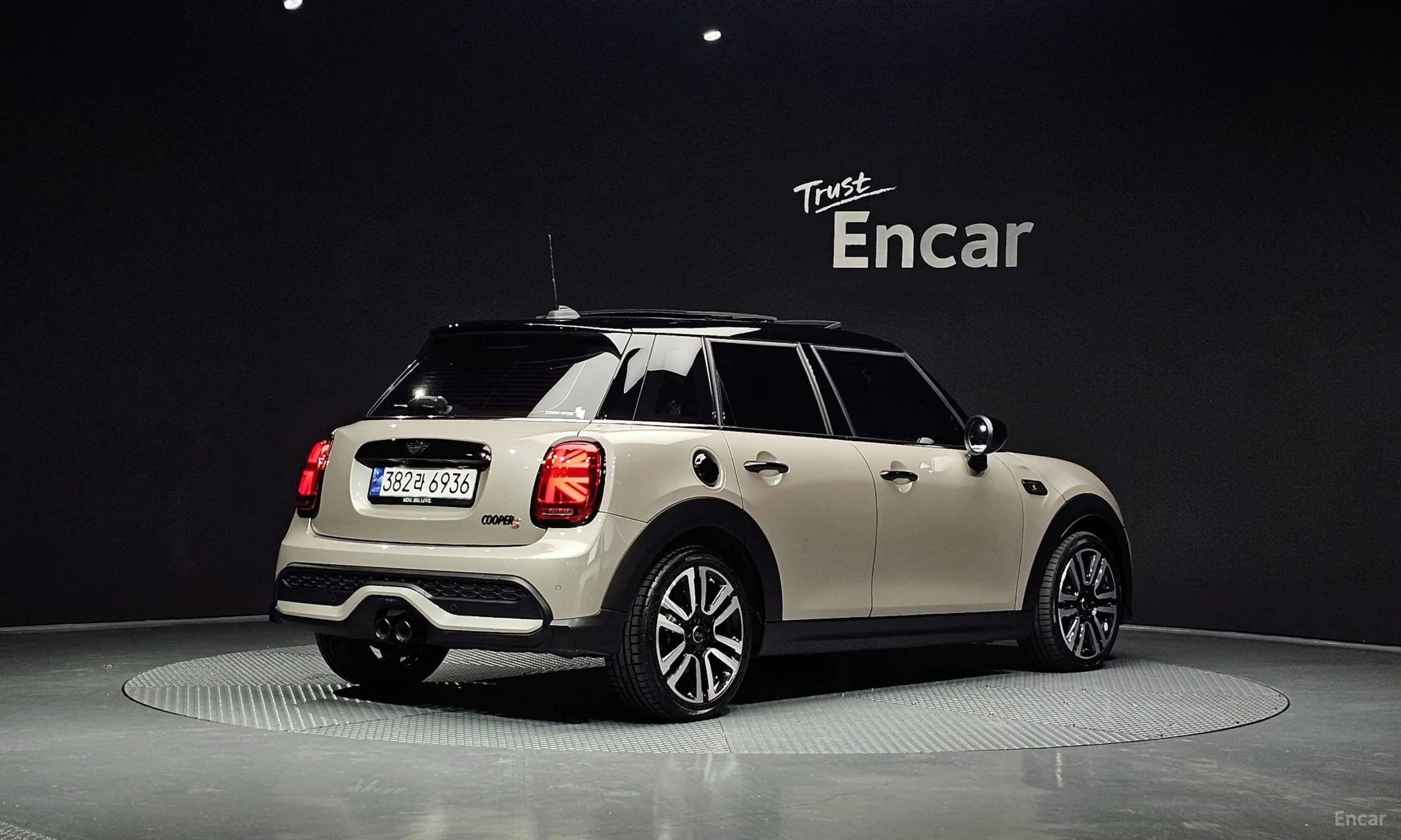 Cooper S