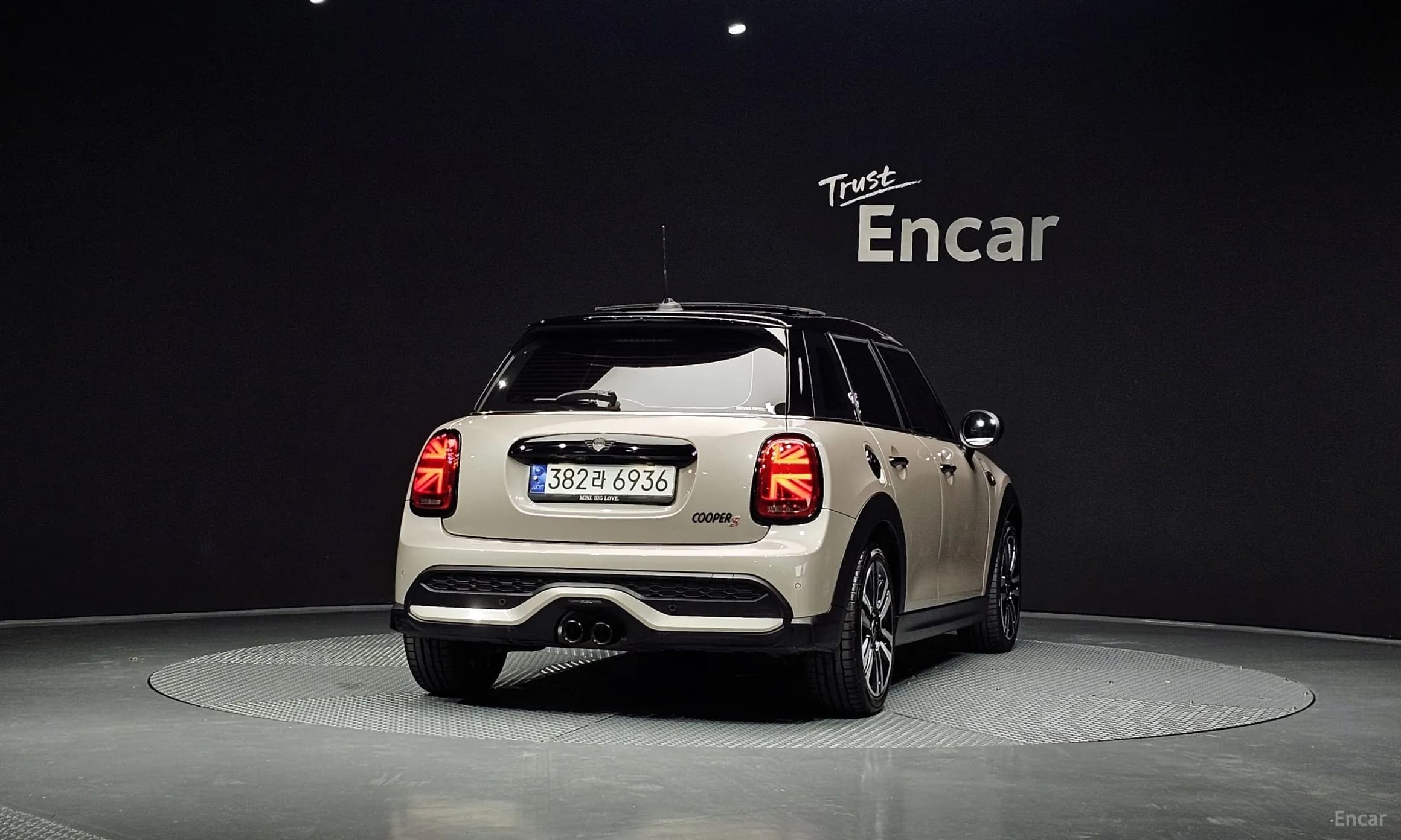 Cooper S