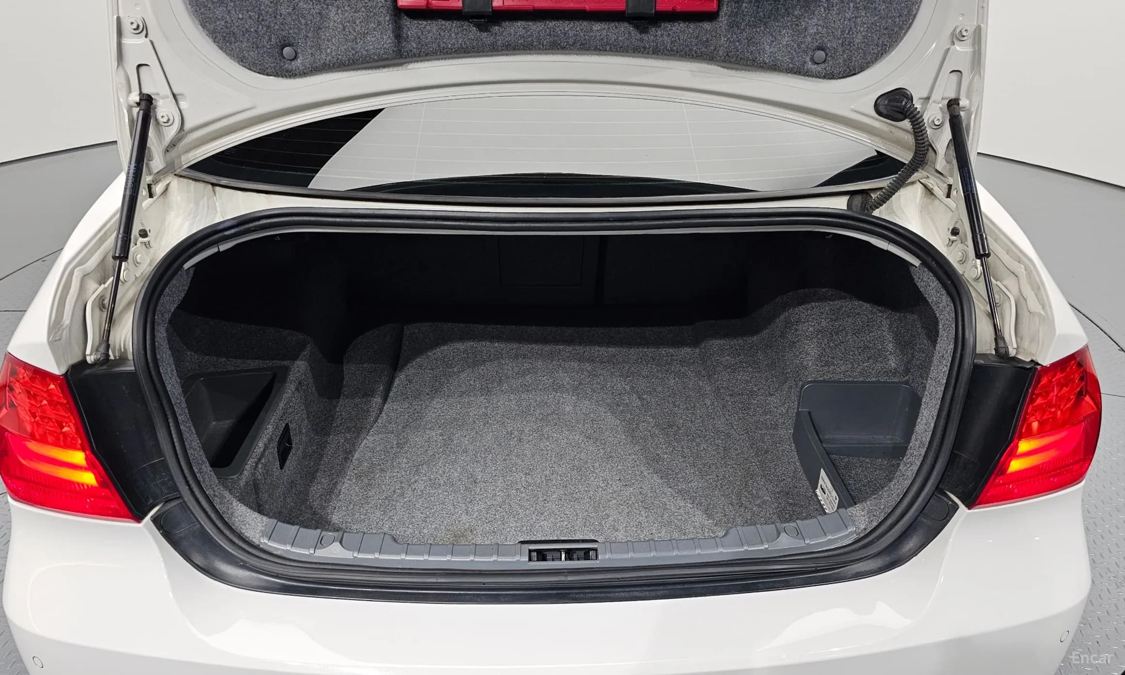 3 Series (E90)