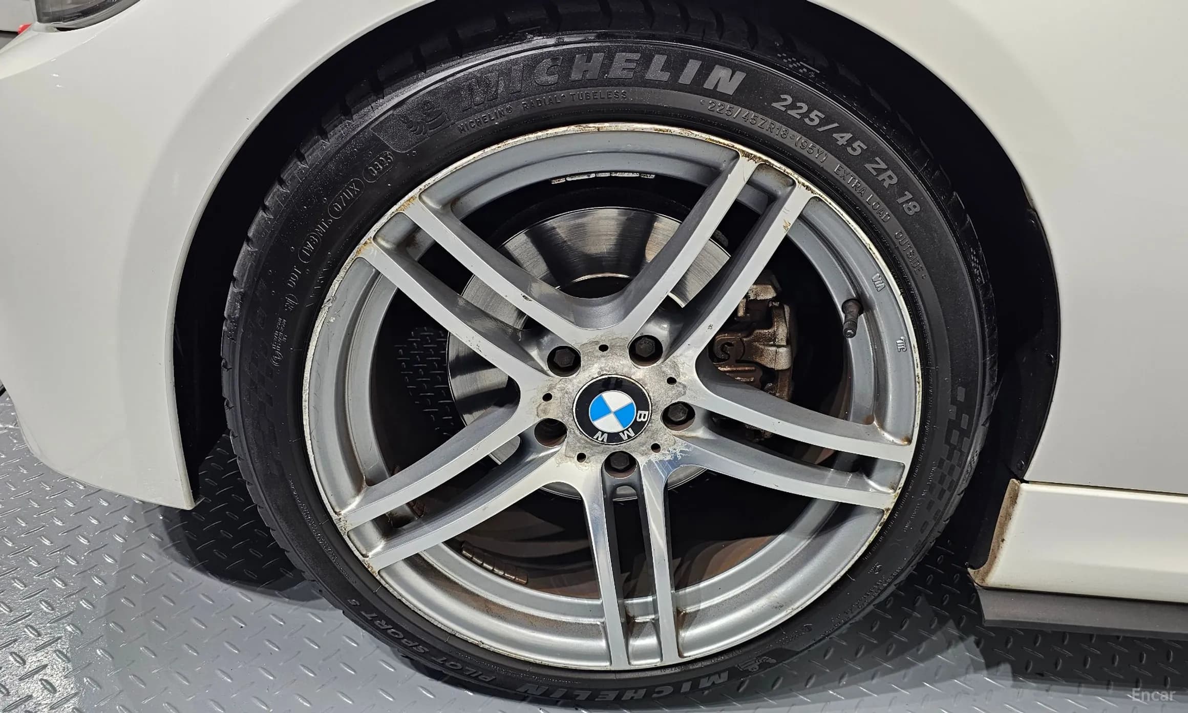 3 Series (E90)