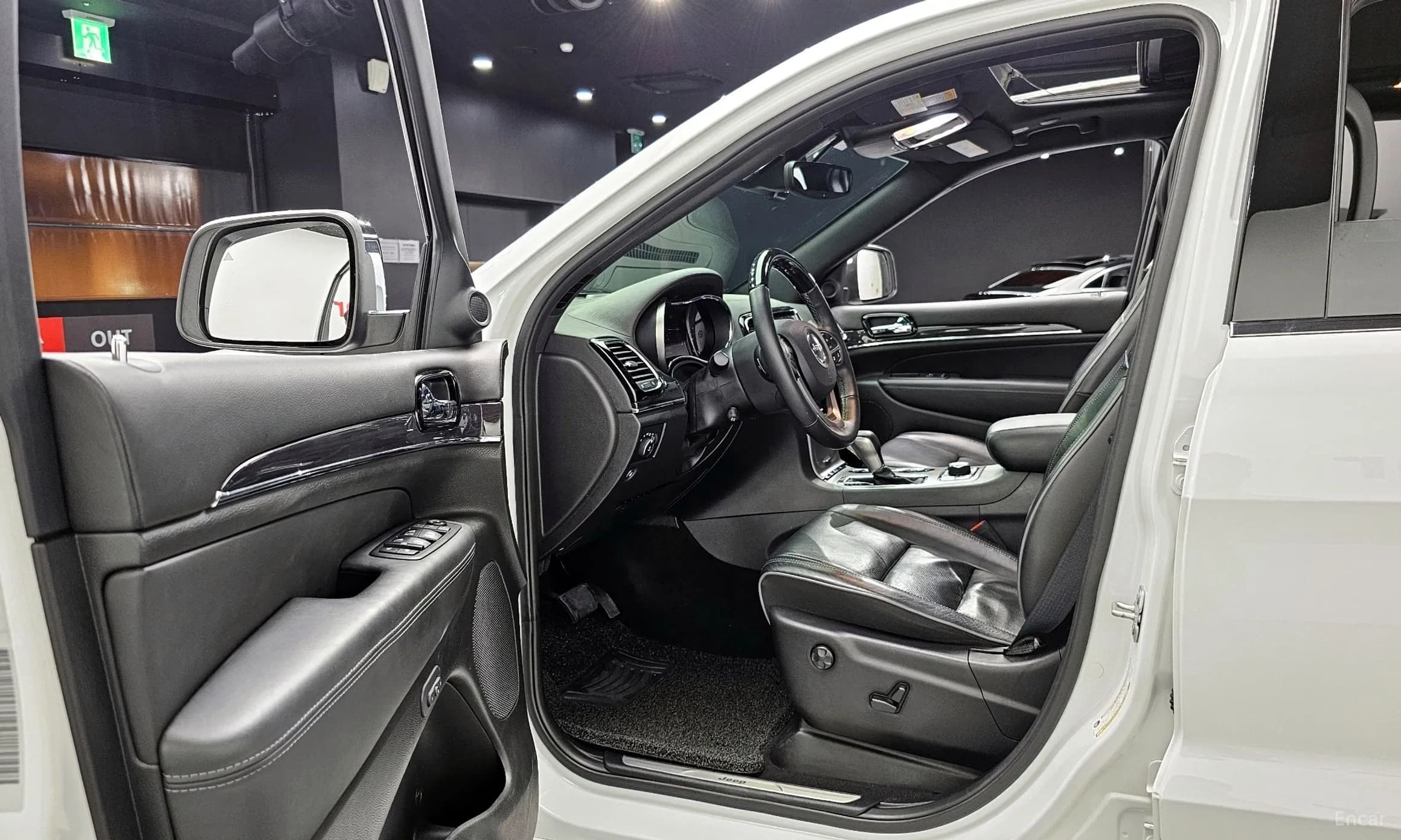 Grand Cherokee