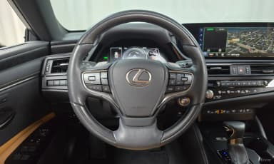 ES300h 7th Generation