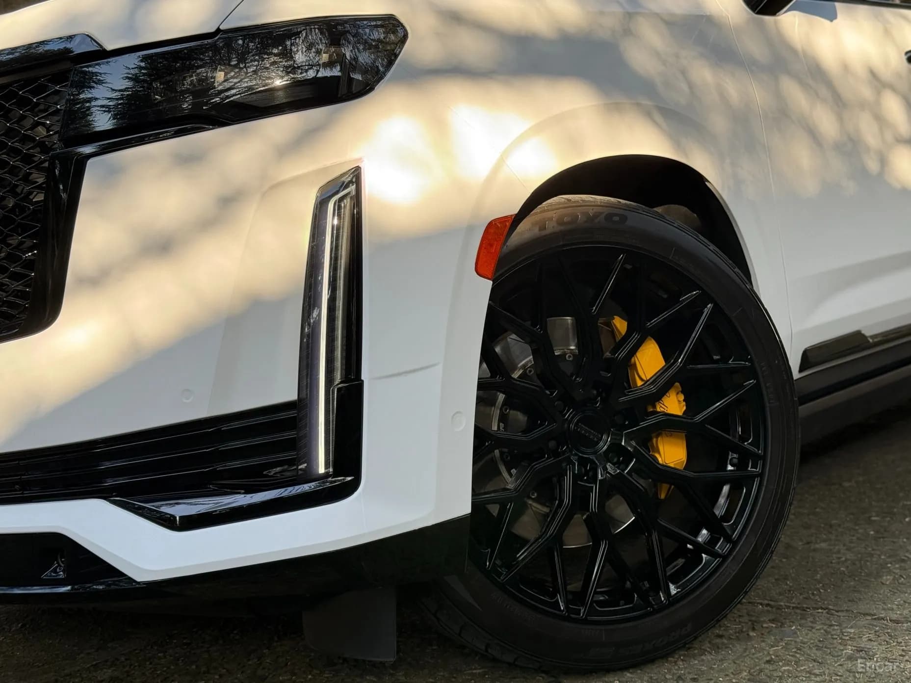 Escalade 5th Generation