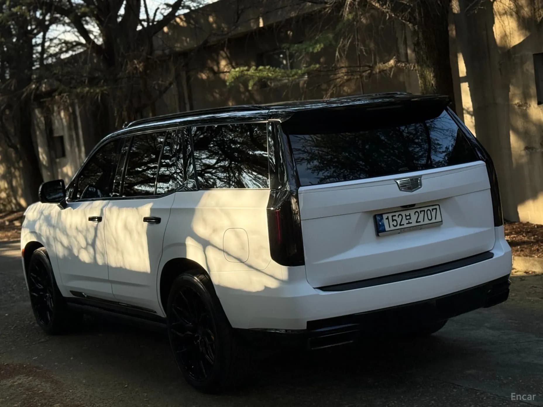 Escalade 5th Generation