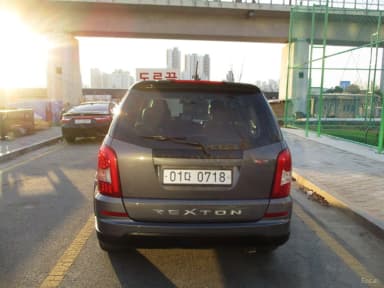 Rexton W