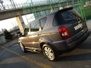 Rexton W