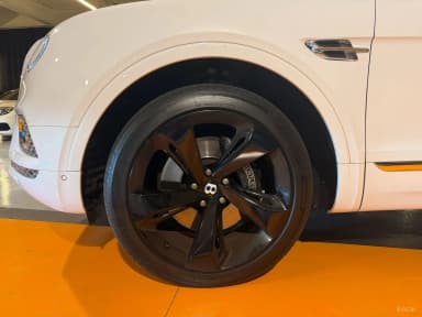 Bentayga