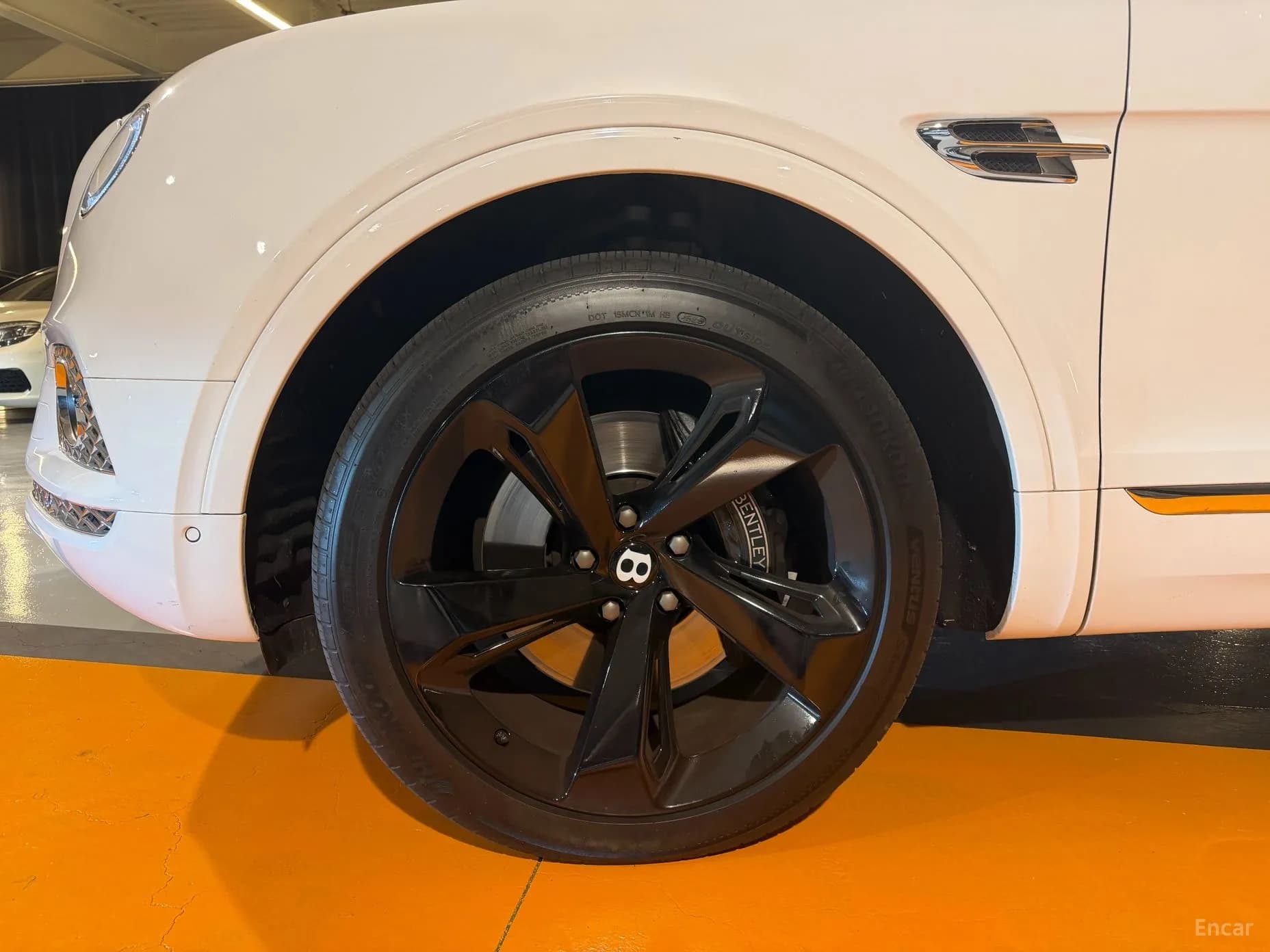 Bentayga