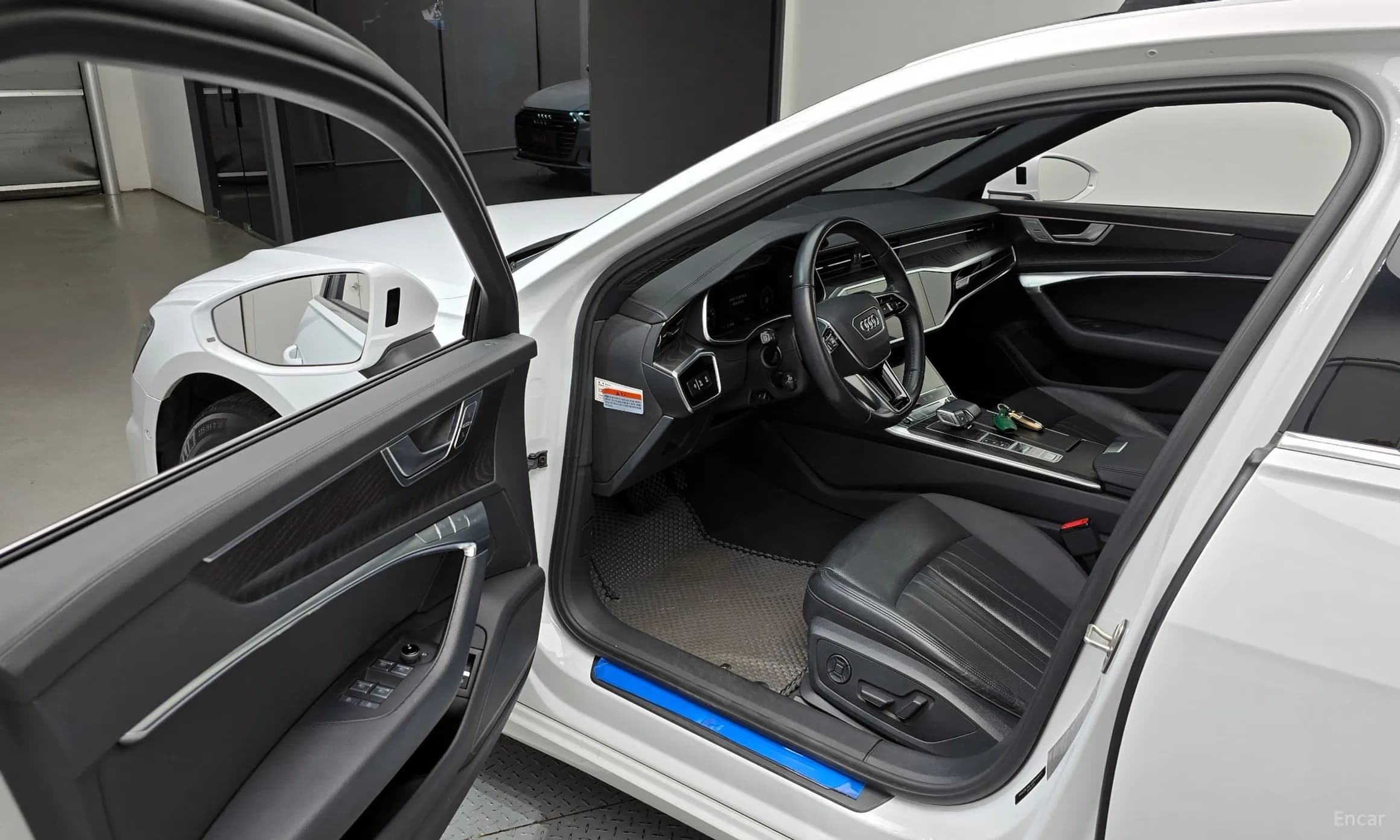 A6 (C8)
