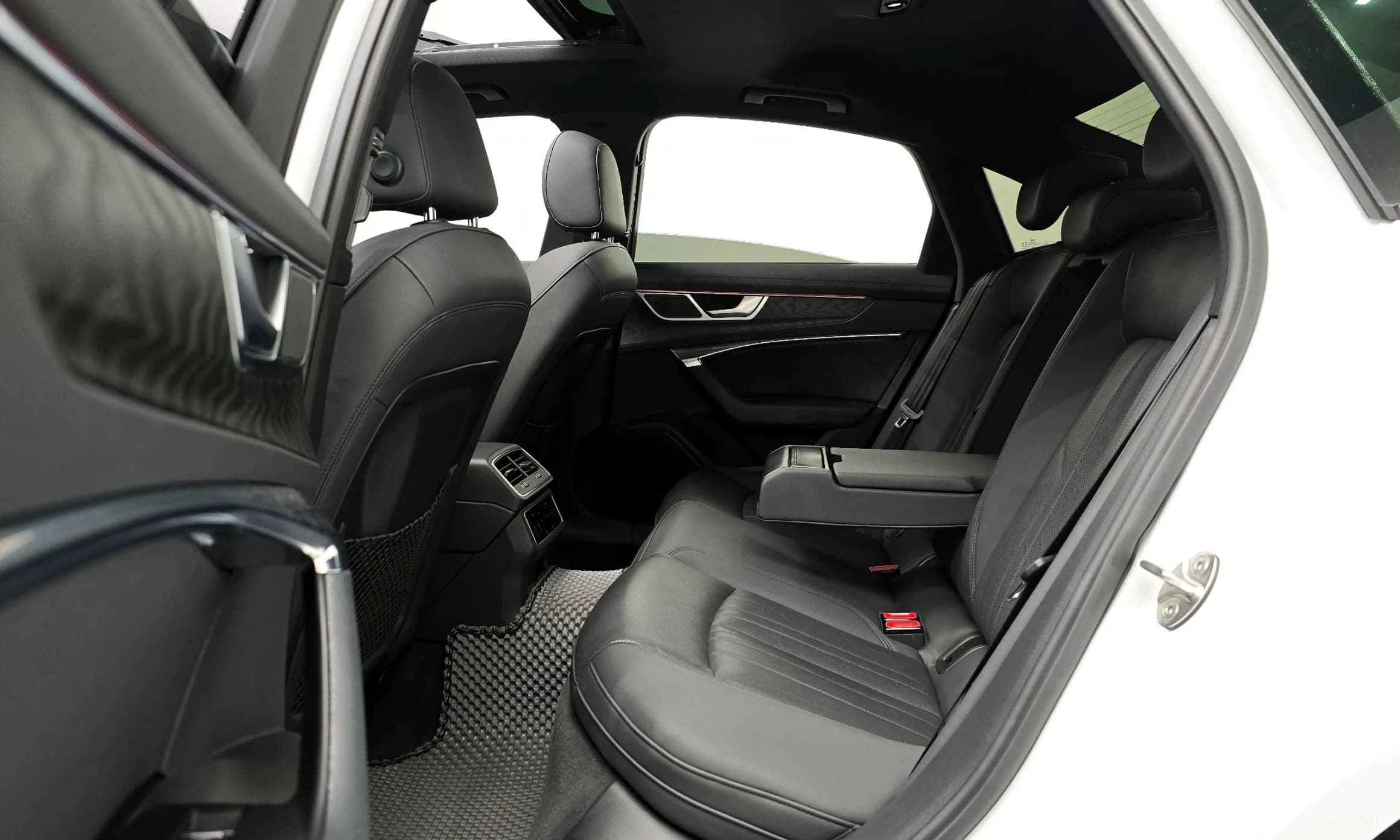 A6 (C8)
