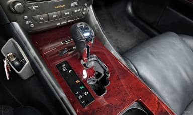 IS250