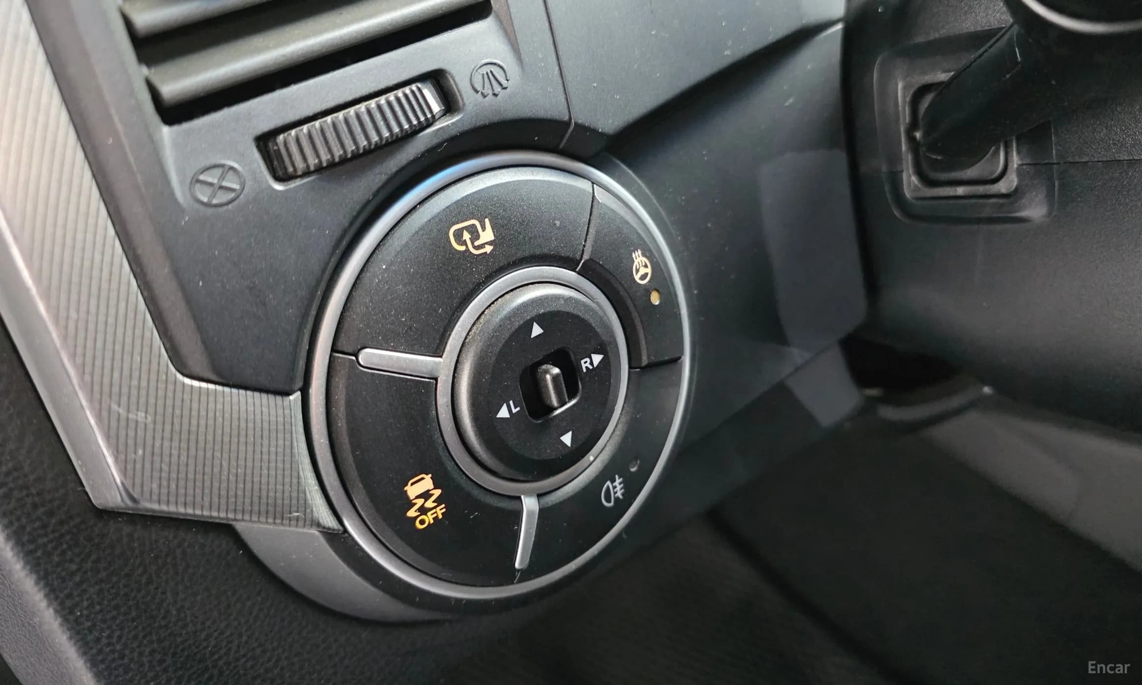 Korando Sports