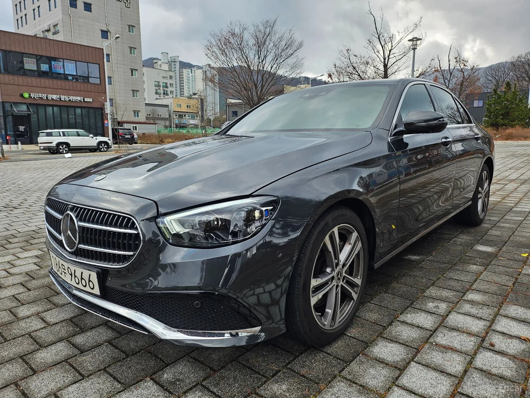 E-Class W213