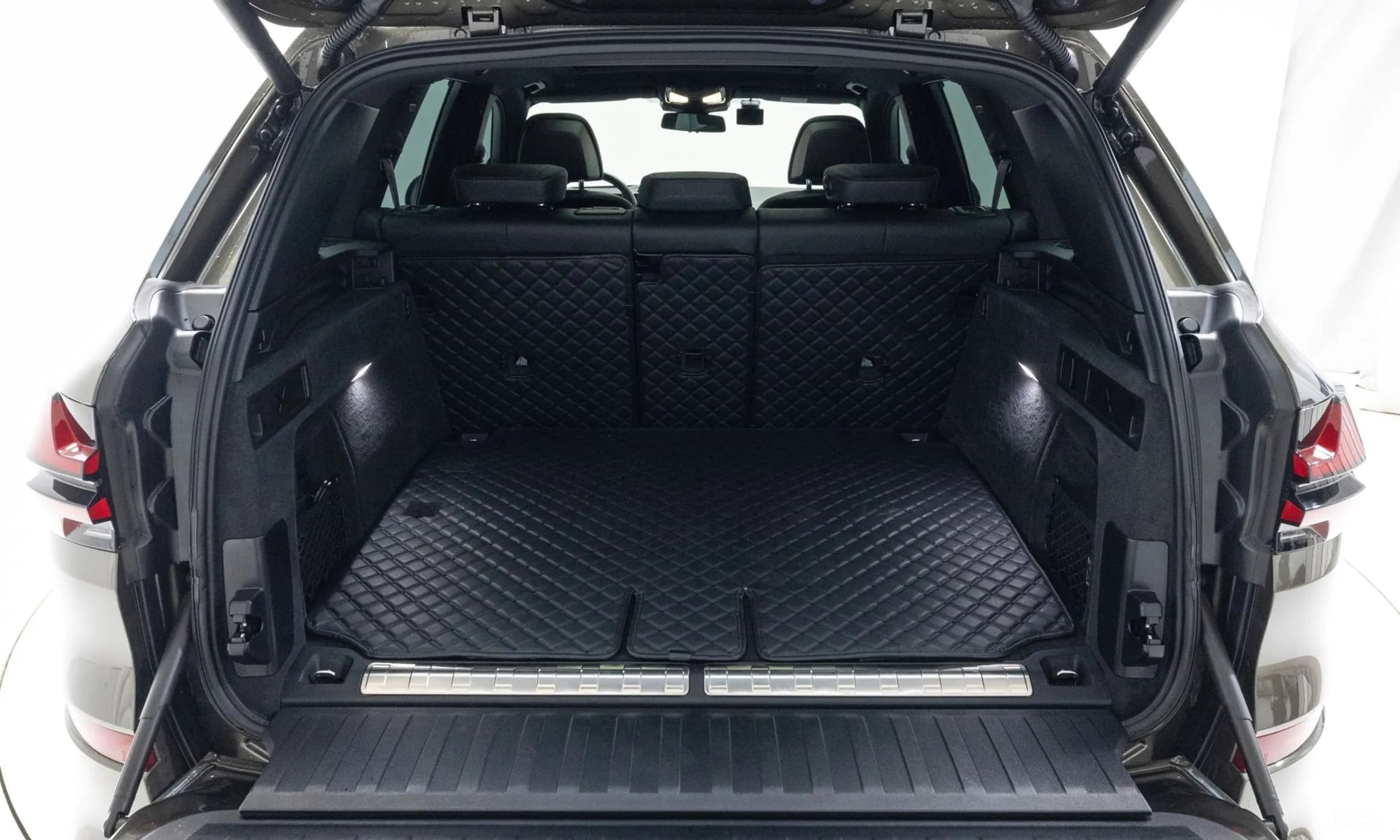 X5 (G05)