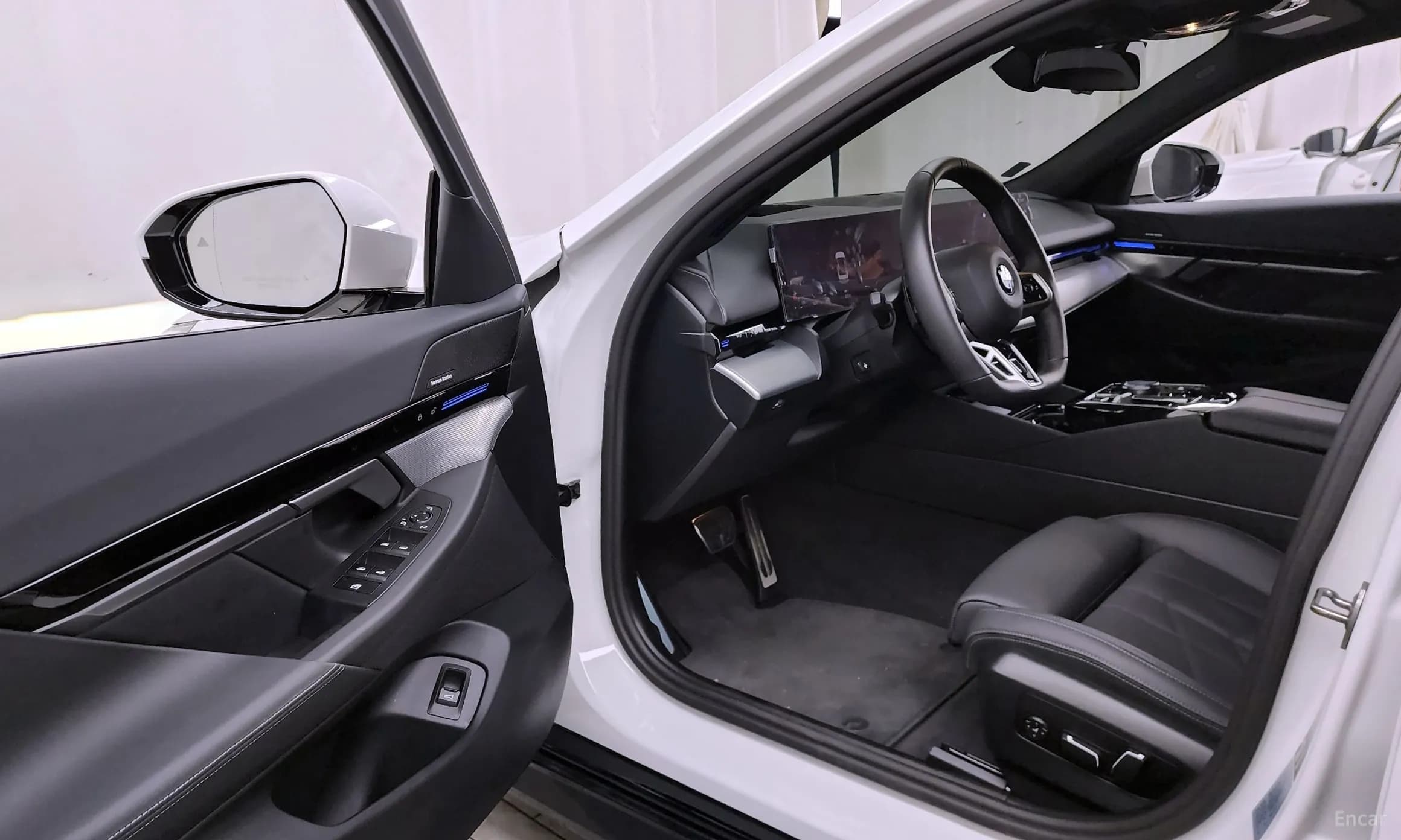 5 Series (G60)