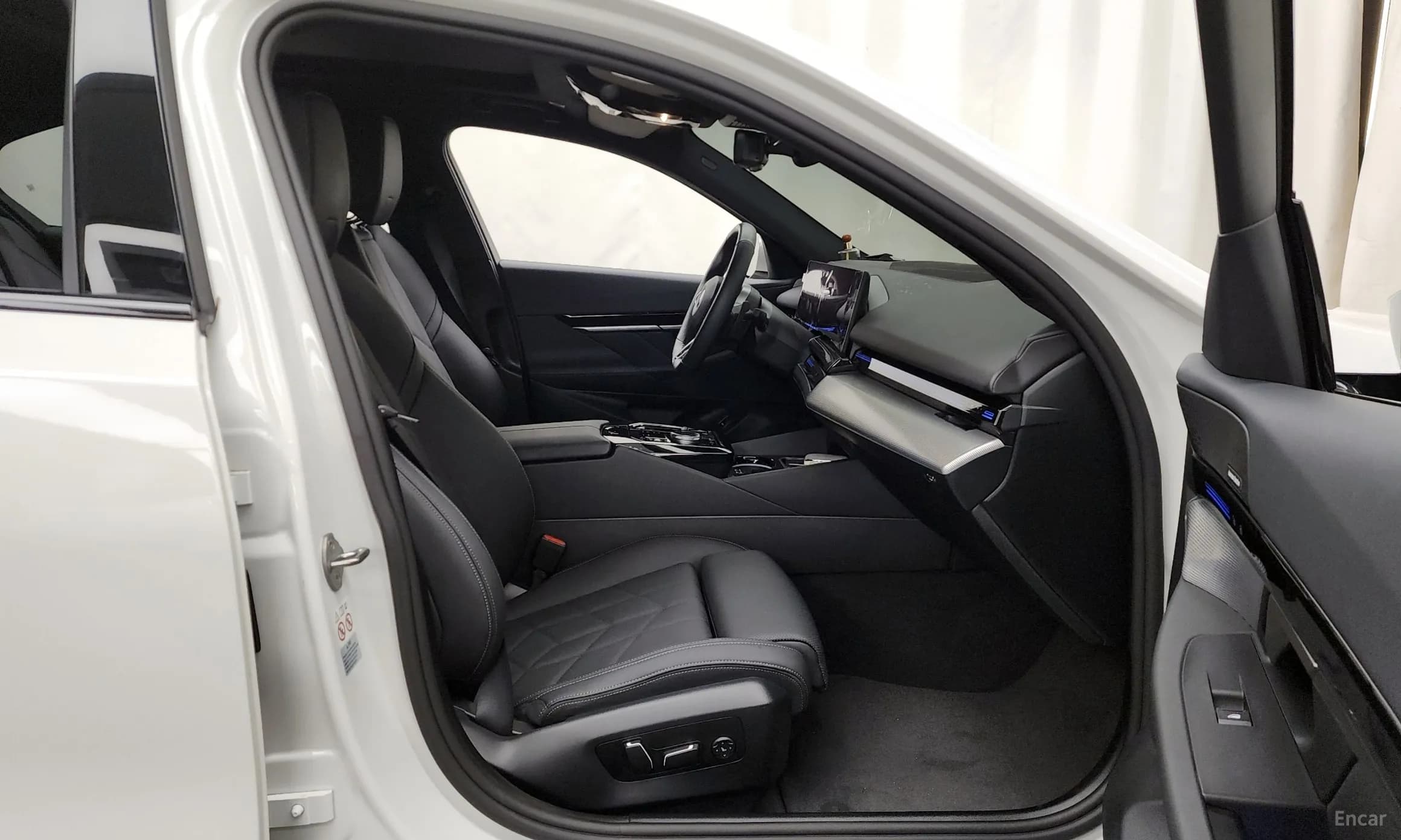 5 Series (G60)