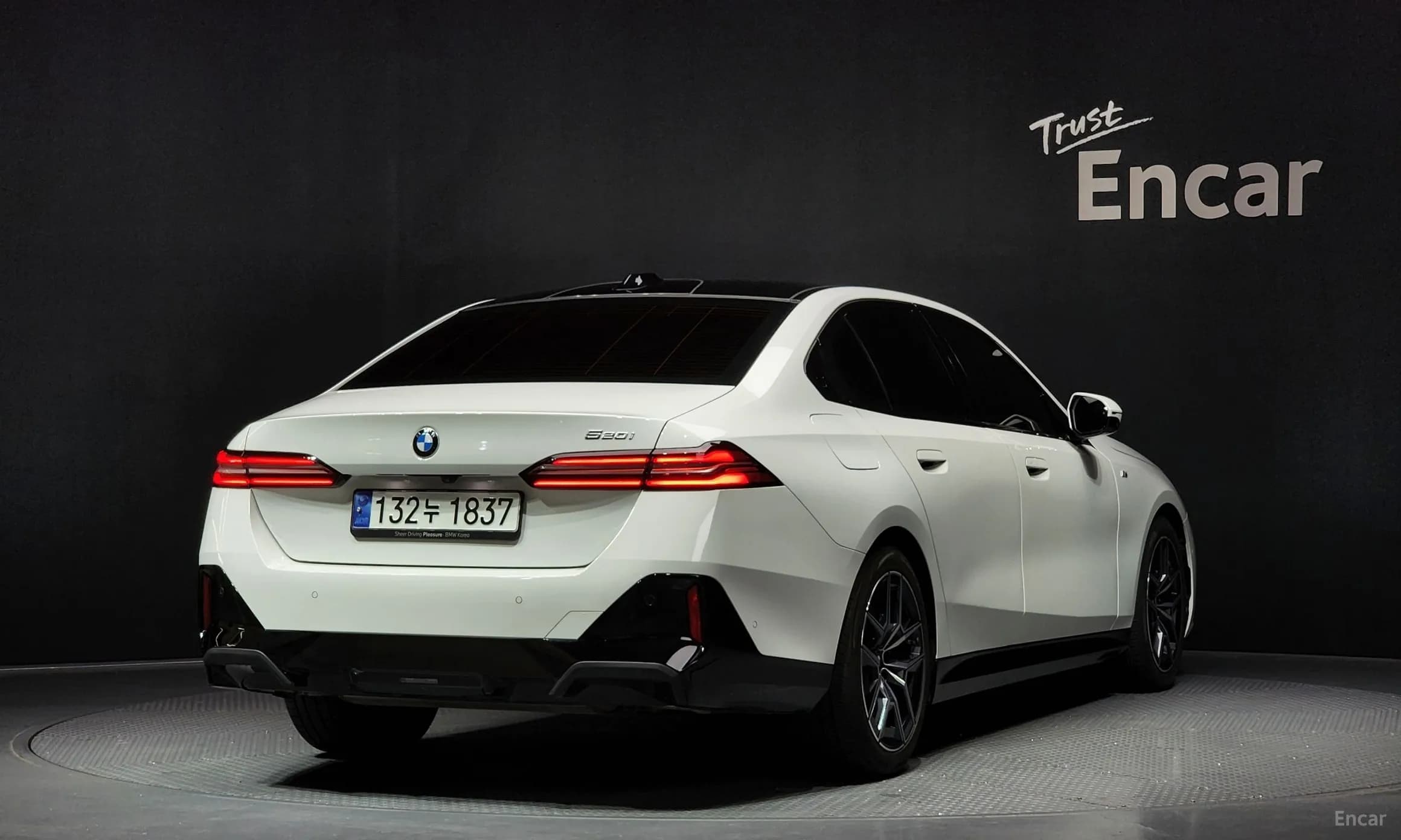 5 Series (G60)