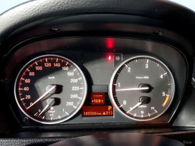 X1 (E84)