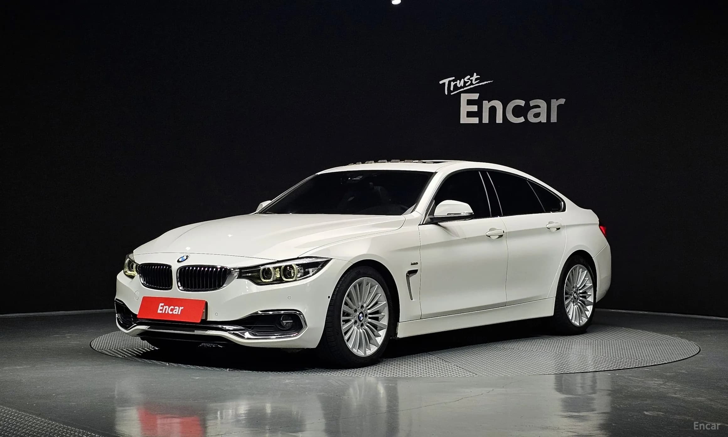 Series 4 (F32)