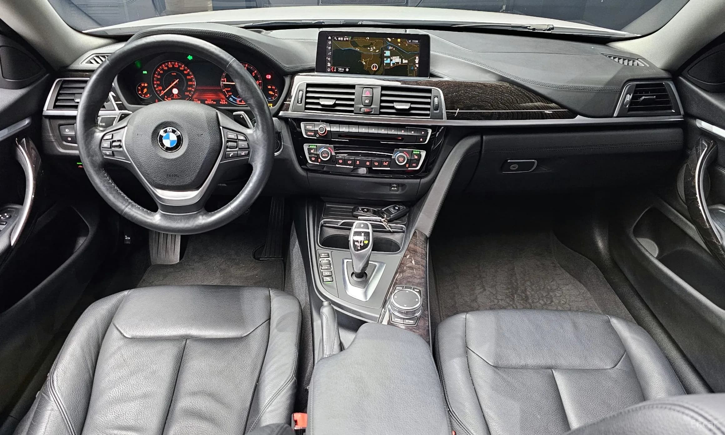 Series 4 (F32)